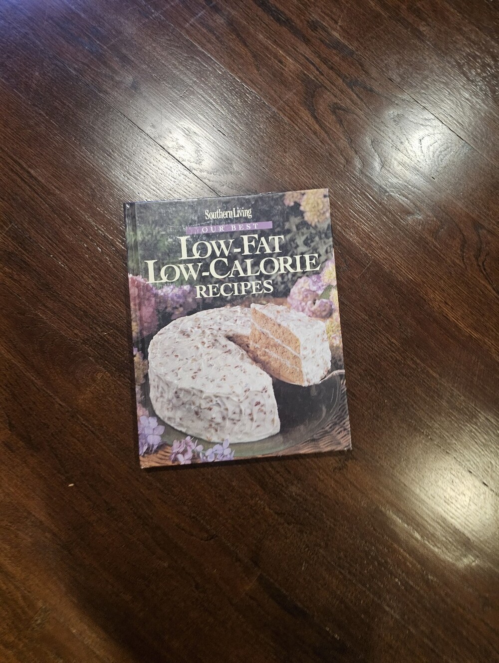 Southern Living Low-Fat Low-Calorie Recipes - Purple and White Cover